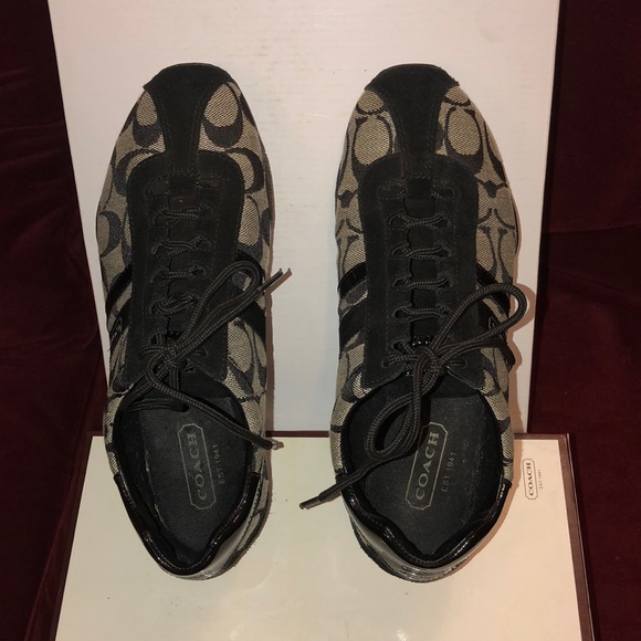 Classic C Coach Sneakers - Picture 2 of 5